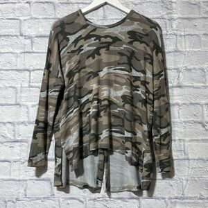 NWT Sundry top